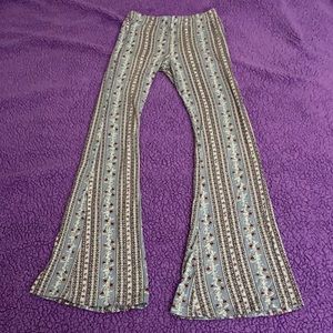 Girl’s(petite woman) Lavender Flare Pants